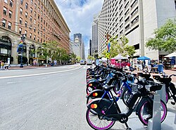 A Bay Wheels station on Market St.