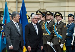 Steinmeier with Ukrainian President Petro Poroshenko in Kyiv, May 2018