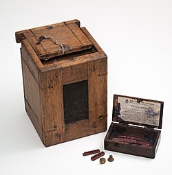 An Argentine ballot box used in the 1916 election.