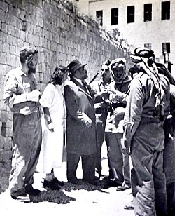 Weingarten negotiating the surrender with Arab Legion soldiers