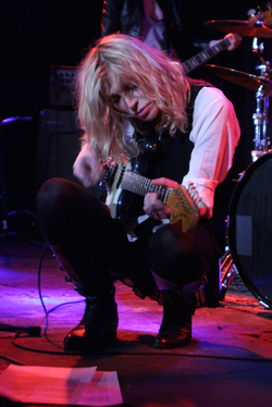 Courtney Love performing with Hole in 2012