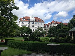 Munich Re courtyards