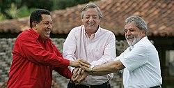 Hugo Chávez with fellow leftist South American presidents Néstor Kirchner of Argentina and Lula da Silva of Brazil