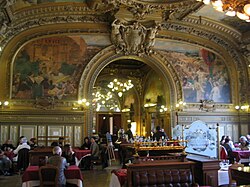 Restaurant Le Train Bleu, in Paris
