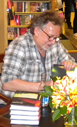 Lundell signing En öppen vinter, Stockholm 2010.