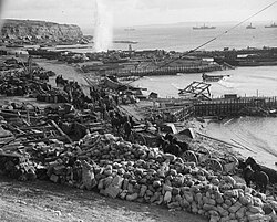 W Beach, Helles, on 7 January 1916, just prior to the final evacuation