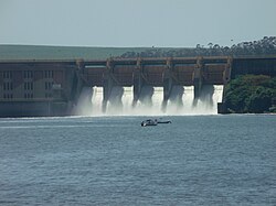 Tiete River in the dam between the towns of Barra Bonita and Igaraçu do Tietê.