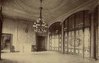 The White House Entrance Hall featuring Tiffany glass screen in 1890