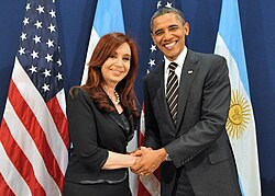 Fernández de Kirchner with U.S. President Barack Obama at the 2011 G20 Cannes summit in 2011