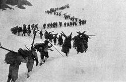 Alpini troops marching in the snow at 3,000 m altitude, 1917