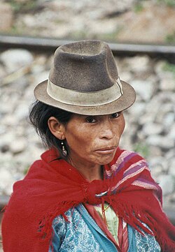 Quechua woman from Alausí, Ecuador