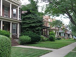 Homes on Avery in Woodbridge