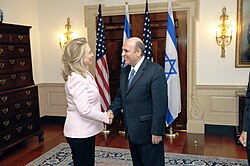 Deputy Prime Minister Shaul Mofaz with U.S. Secretary of State Hillary Clinton, 2012