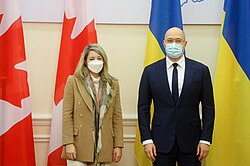 Joly alongside Ukrainian Prime Minister Denys Shmyhal, January 2022
