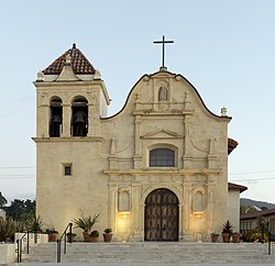Built in 1791, the Cathedral of San Carlos Borromeo in Monterey, California is the oldest serving cathedral in the country.
