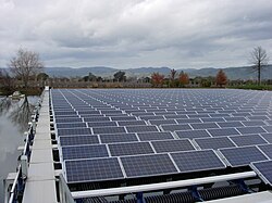 Floating photovoltaic on an irrigation pond