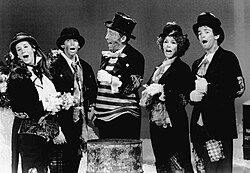 Crosby and his family in a Christmas special, 1974