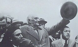 Former President Marcelo T. de Alvear remained a leading advocate for the entry of Argentina on the Allied side, and a major political figure until his death in 1942.