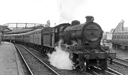 'Clan Goods', built in 1918–19, on an Aberdeen to Inverness express in 1948