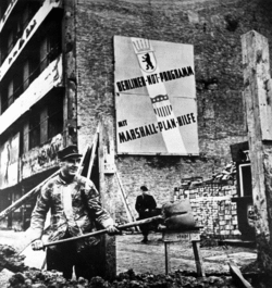 Builders in West Berlin, 1952