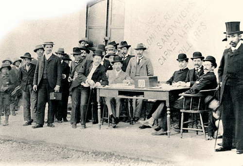Voting in Valparaíso, Chile, in 1888