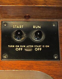 Console Hammond organs such as the B-3 require two switches:"Start" to drive the starter motor and"Run" to drive the main tonewheel generator.