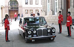 A Coventry Daimler: The DS420