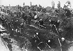 With all the men at the front, women dig anti-tank trenches around Moscow in 1941